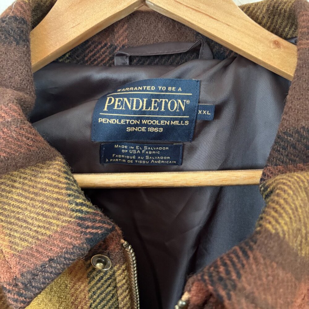 Men's Pendleton Timberline Jacket fully lined - image 3